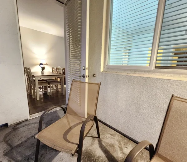 West Hollywood Sober Living Home - Synergy Recovery in Los Angeles, CA | Detox Residential PHP IOP Sober living in CA