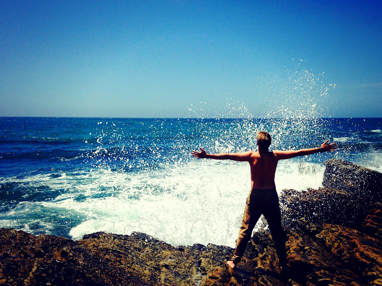 sea, nature, man, person, beach, vacation, ocean, rocks, waves, freedom, happy, joy, adventure, shore, happiness, male, pleasure, splash, oceanshore, reef, blue nature, blue beach, blue happy, blue sea, blue ocean, blue rock, blue wave, blue natural, blue happiness, blue waves, happy, joy, joy, joy, joy, joy, adventure, happiness, pleasure